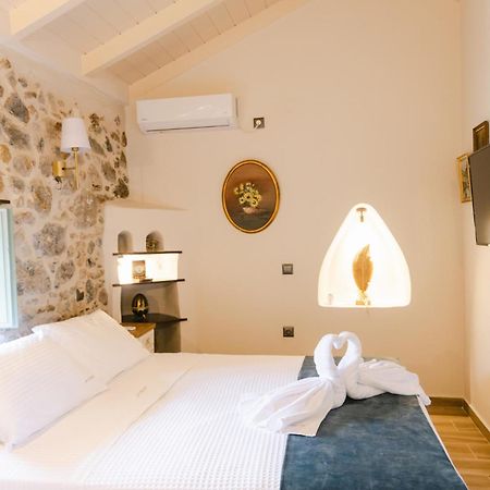 La Tore Di Montenegro Githio Exterior foto